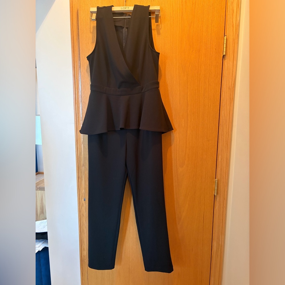 #454  Spense Beautiful Black Sleeveless Peplum Jumpsuit. Gorgeous material.
